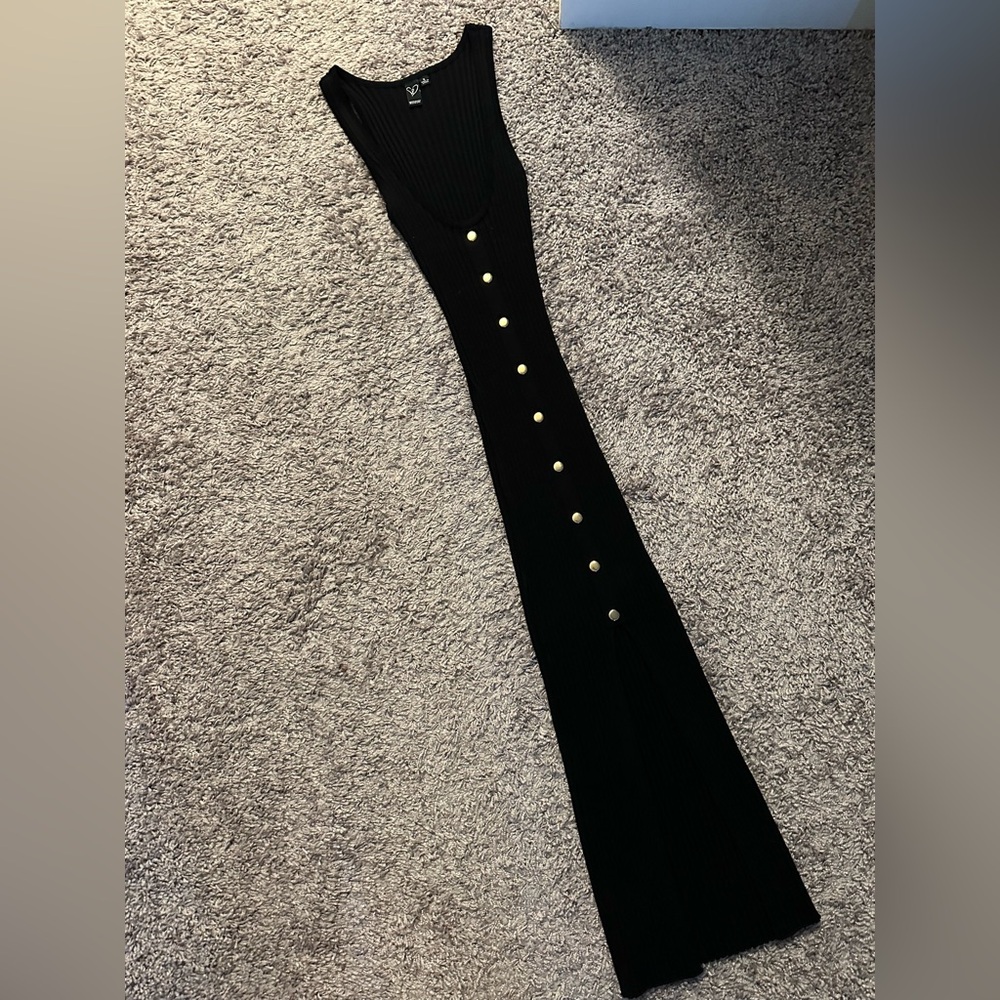 black button up dress - very stretchy!